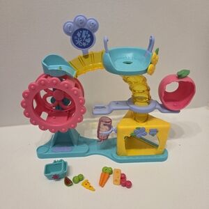 Littlest Pet Shop Fun Factory Playset